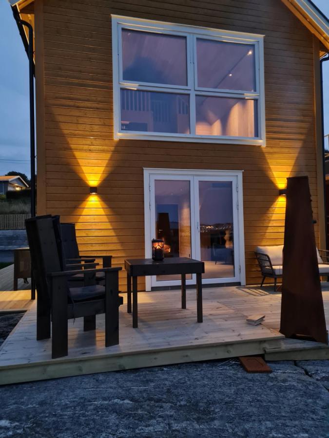 Rorbu Ved Sjoen Villa Bud Bagian luar foto